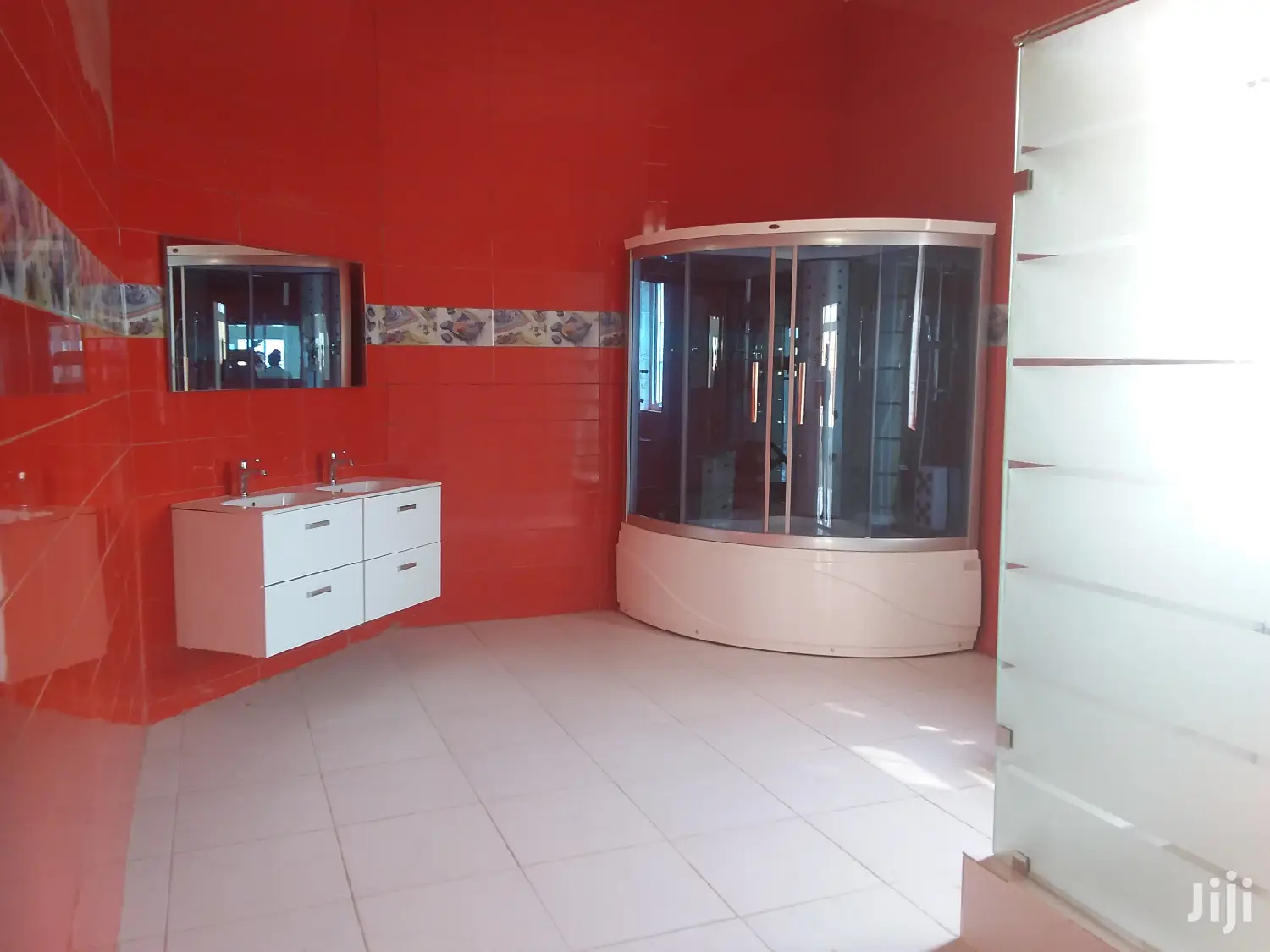 4bdrm House in Bronko Housing, Accra Metropolitan for rent