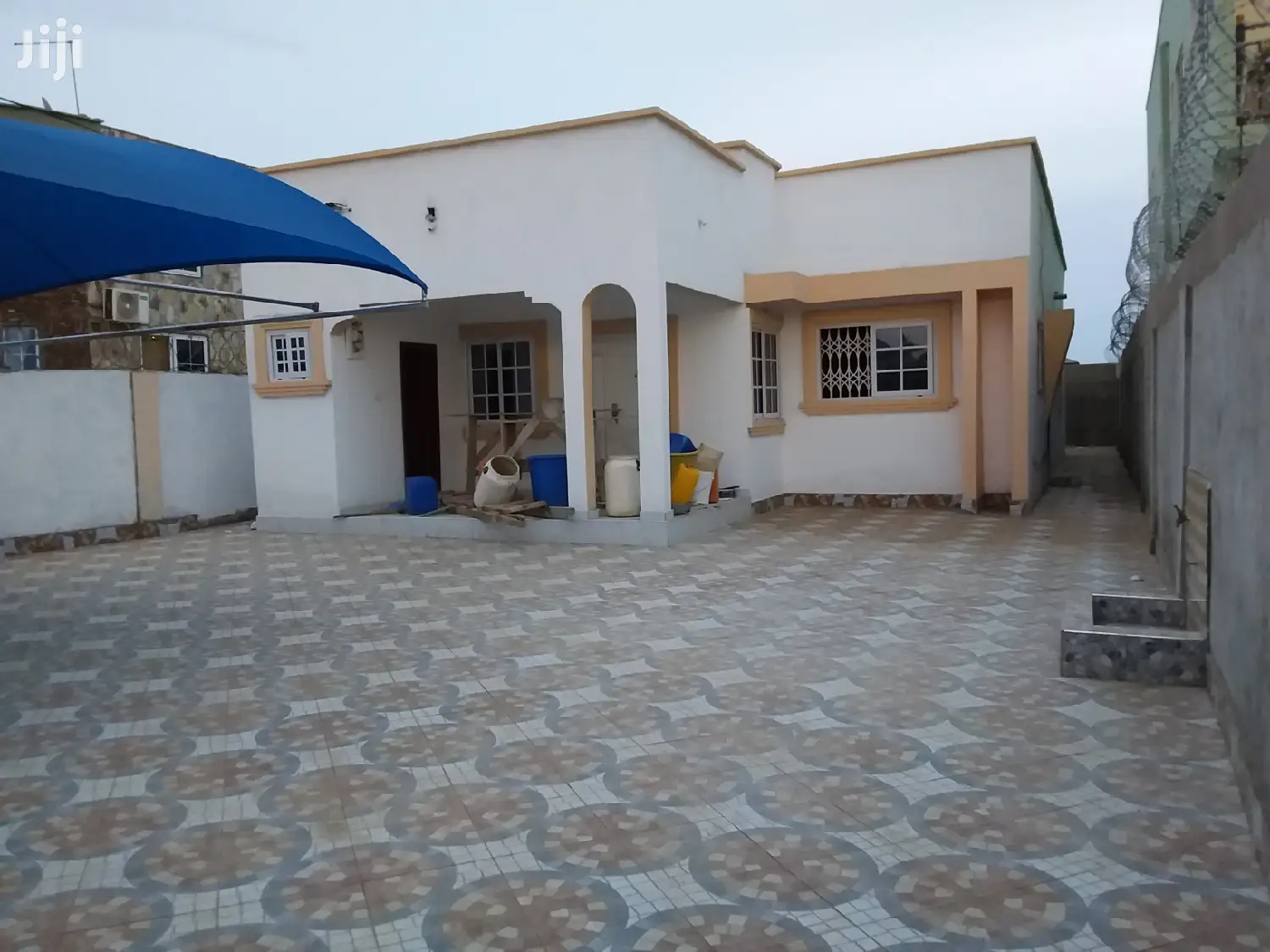 3bdrm House in Bronko Housing, Accra Metropolitan for sale