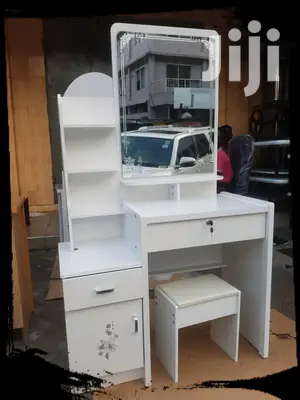 Dressing Mirror Set