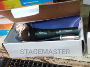 SENNHEISER Microphone