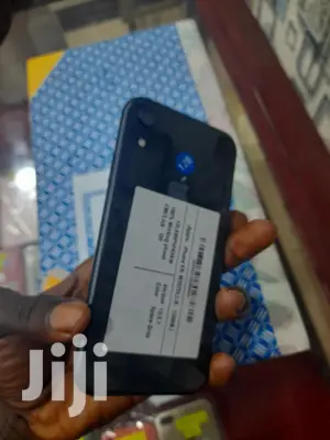 New Apple iPhone XR 128 GB Black