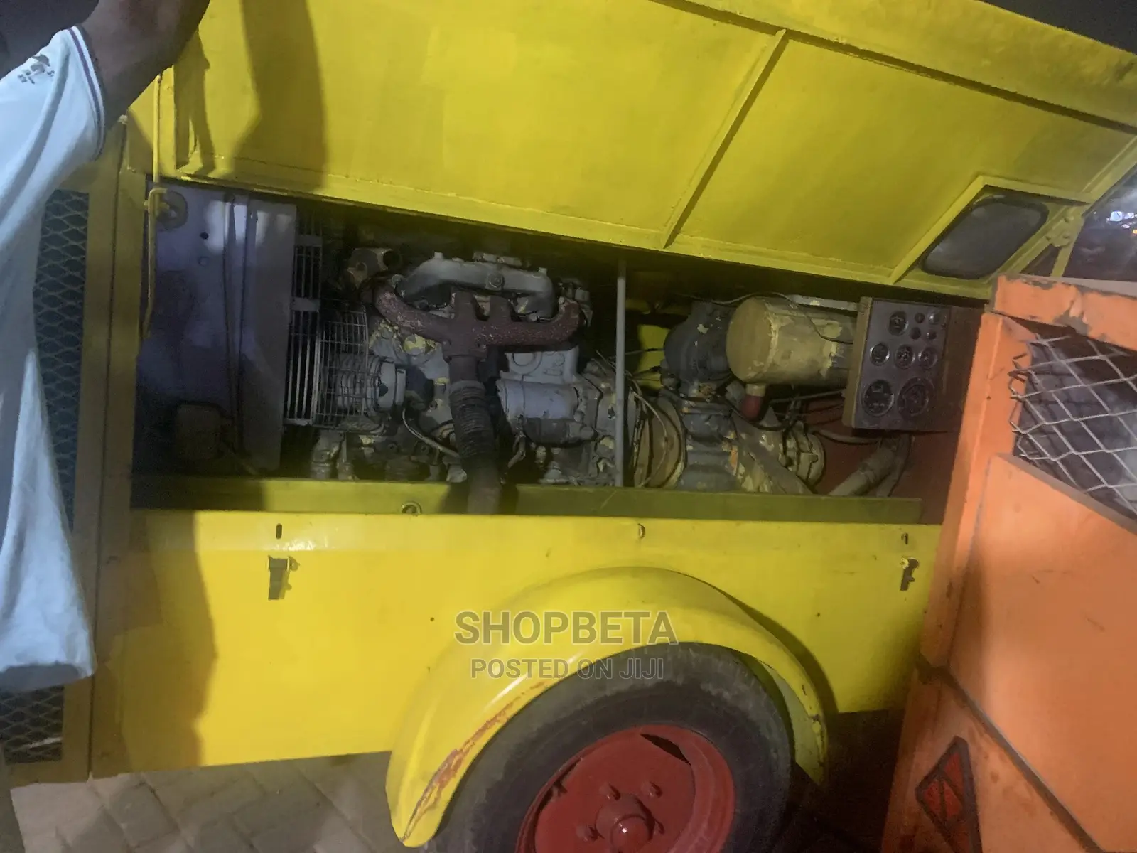 Robust Air Compressor for Construction