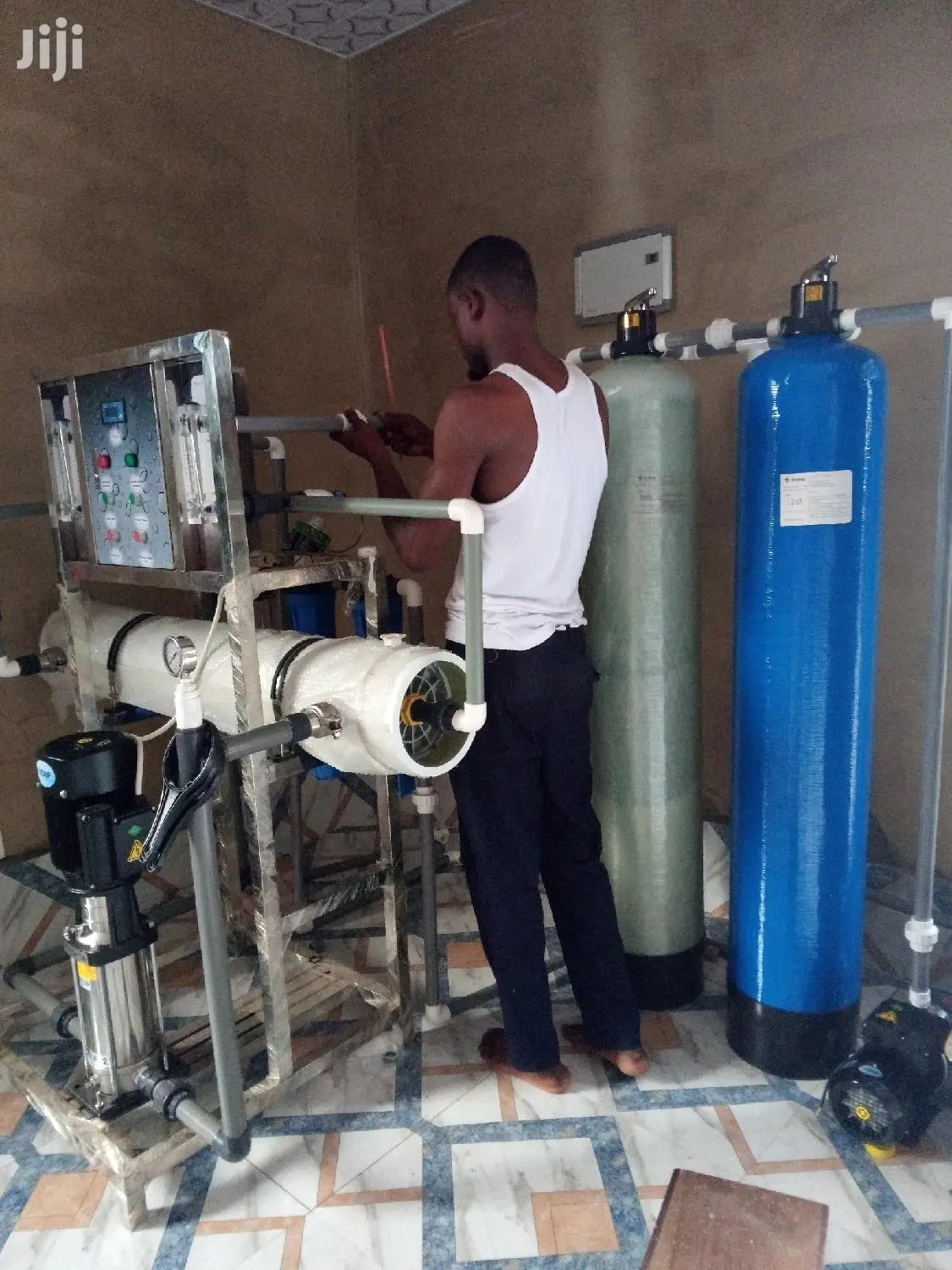 Clean and Hygienic Water Machine
