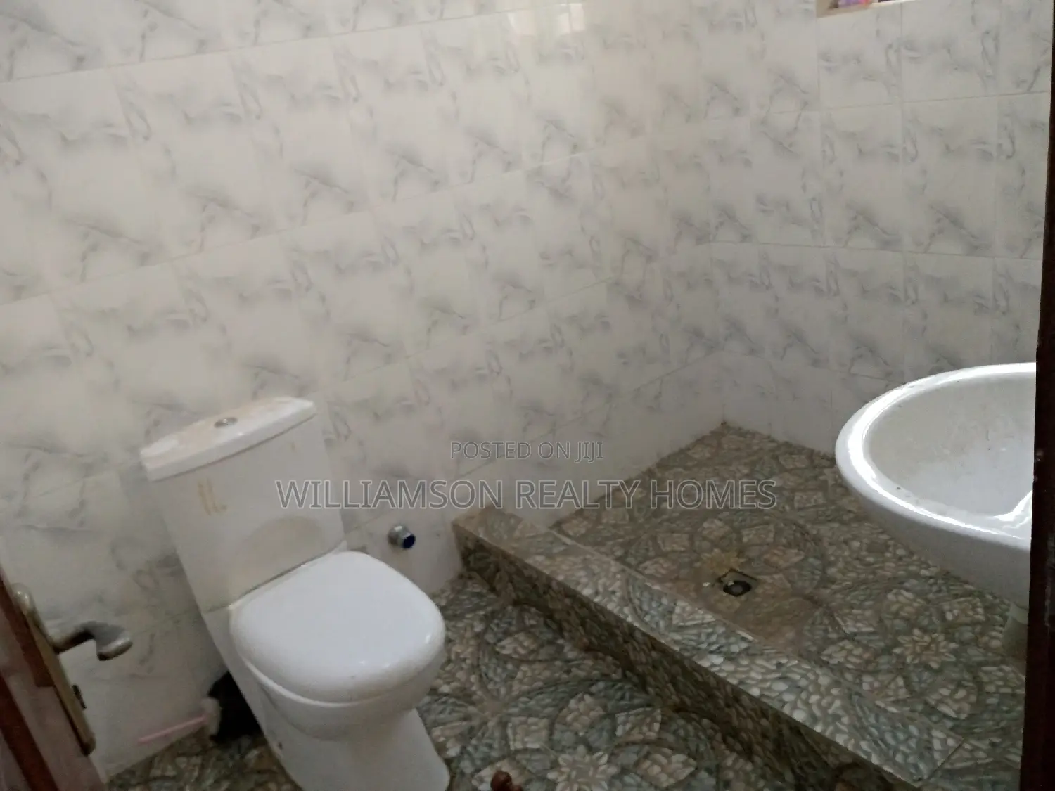 1bdrm Apartment in Tempo Estate, Spintex for rent