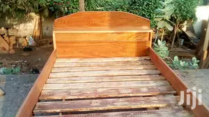 Red Wood Double Bed 54/75