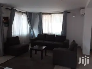 4bdrm Townhouse / Terrace in Bronko Housing, La Wireless for rent