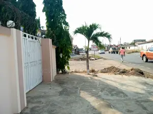 2bdrm House in Devtraco Estate, Spintex for rent