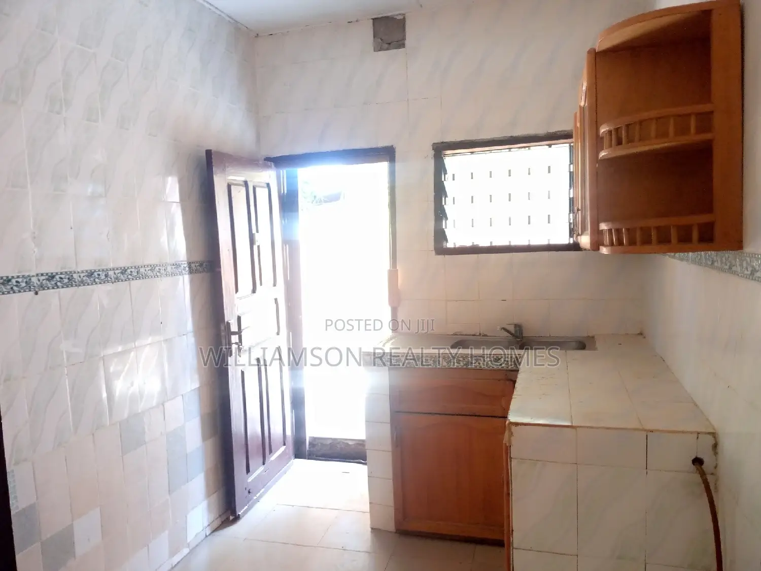 2bdrm Apartment in Hfc Estate, Spintex for rent