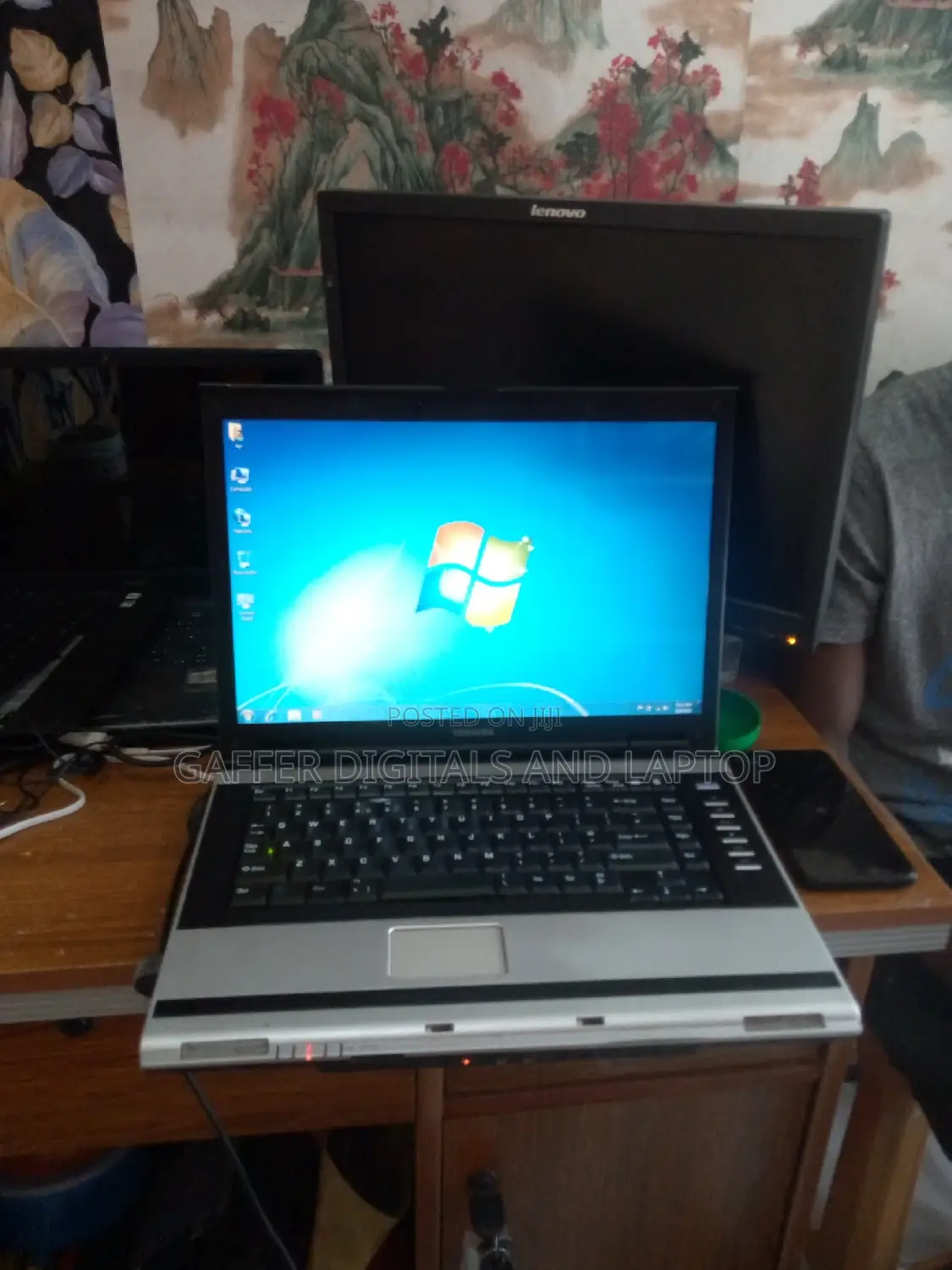 Laptop Toshiba dynaEdge DC-100 4GB Intel Core 2 Duo HDD 320GB