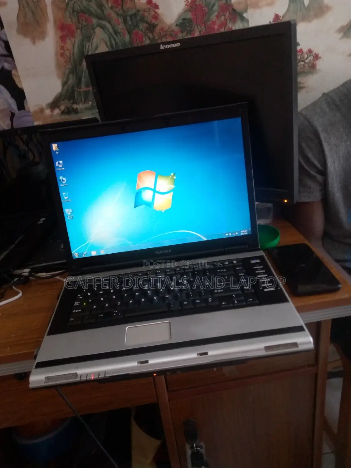 Laptop Toshiba dynaEdge DC-100 4GB Intel Core 2 Duo HDD 320GB