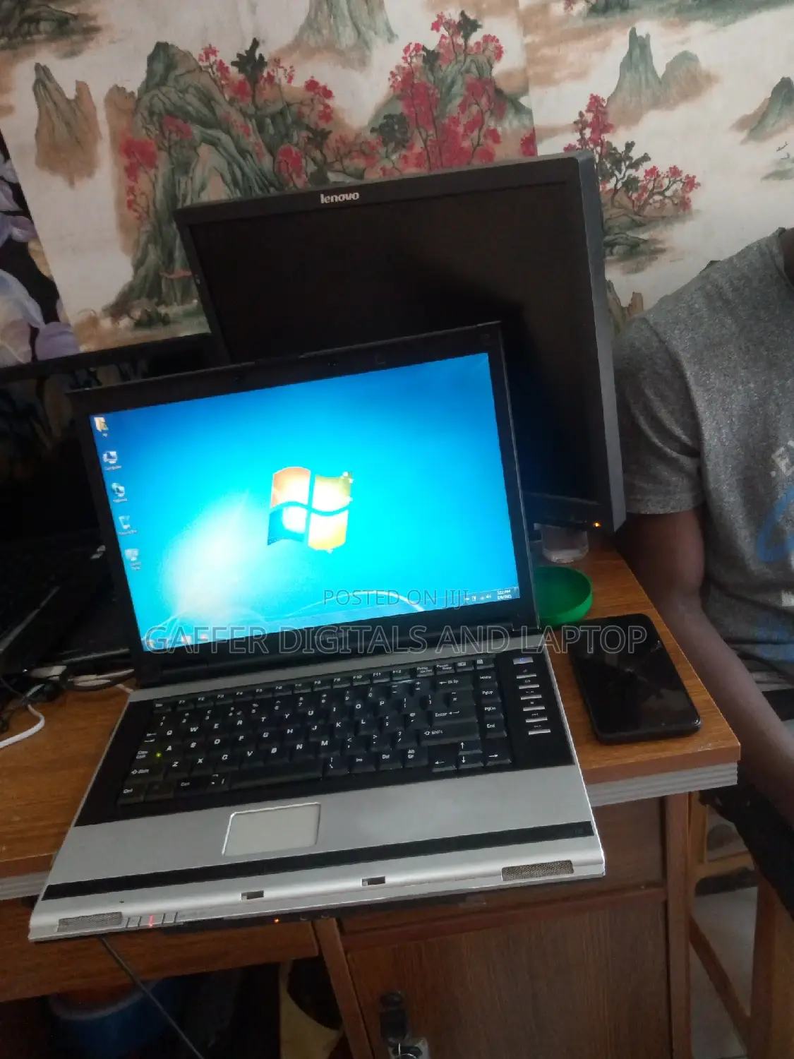 Laptop Toshiba dynaEdge DC-100 4GB Intel Core 2 Duo HDD 320GB