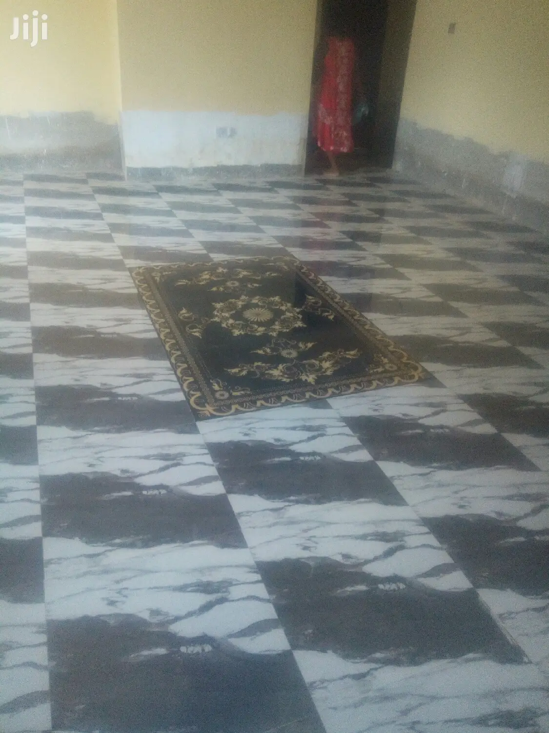 Tiler Tiller
