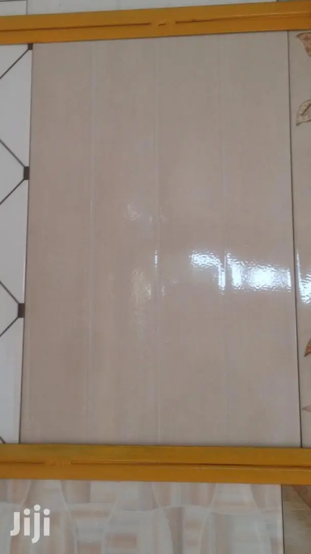 Tiler Tiller