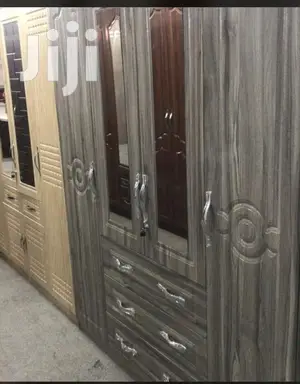 Strong 4in2 Wardrobe. Free Delivery