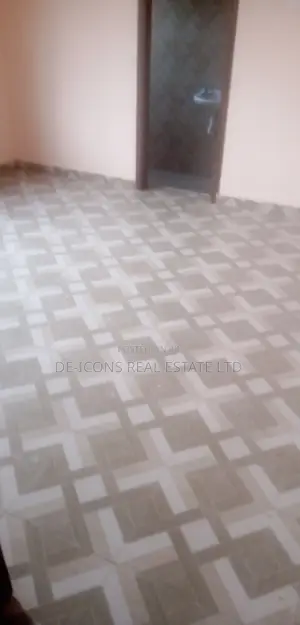 2bdrm House in De-Icons Real Estate, Awutu Senya East Municipal