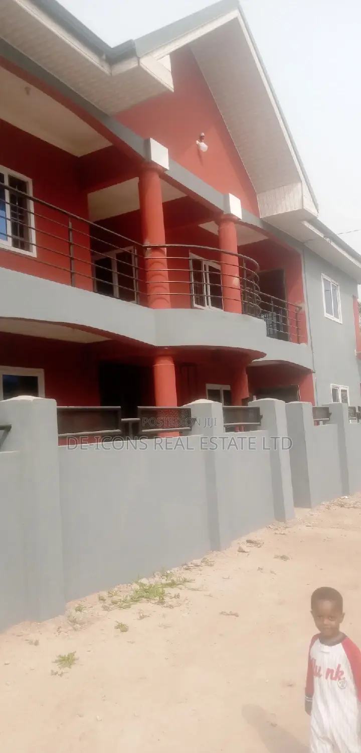 2bdrm House in De-Icons Real Estate, Awutu Senya East Municipal