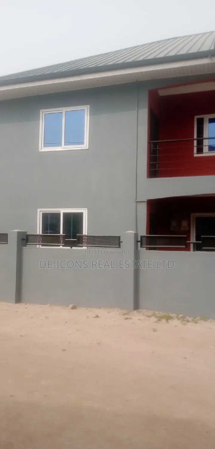 2bdrm House in De-Icons Real Estate, Awutu Senya East Municipal