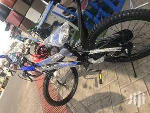 Black and Red Mountain Bike 26-Inch Features Dual Disk Break