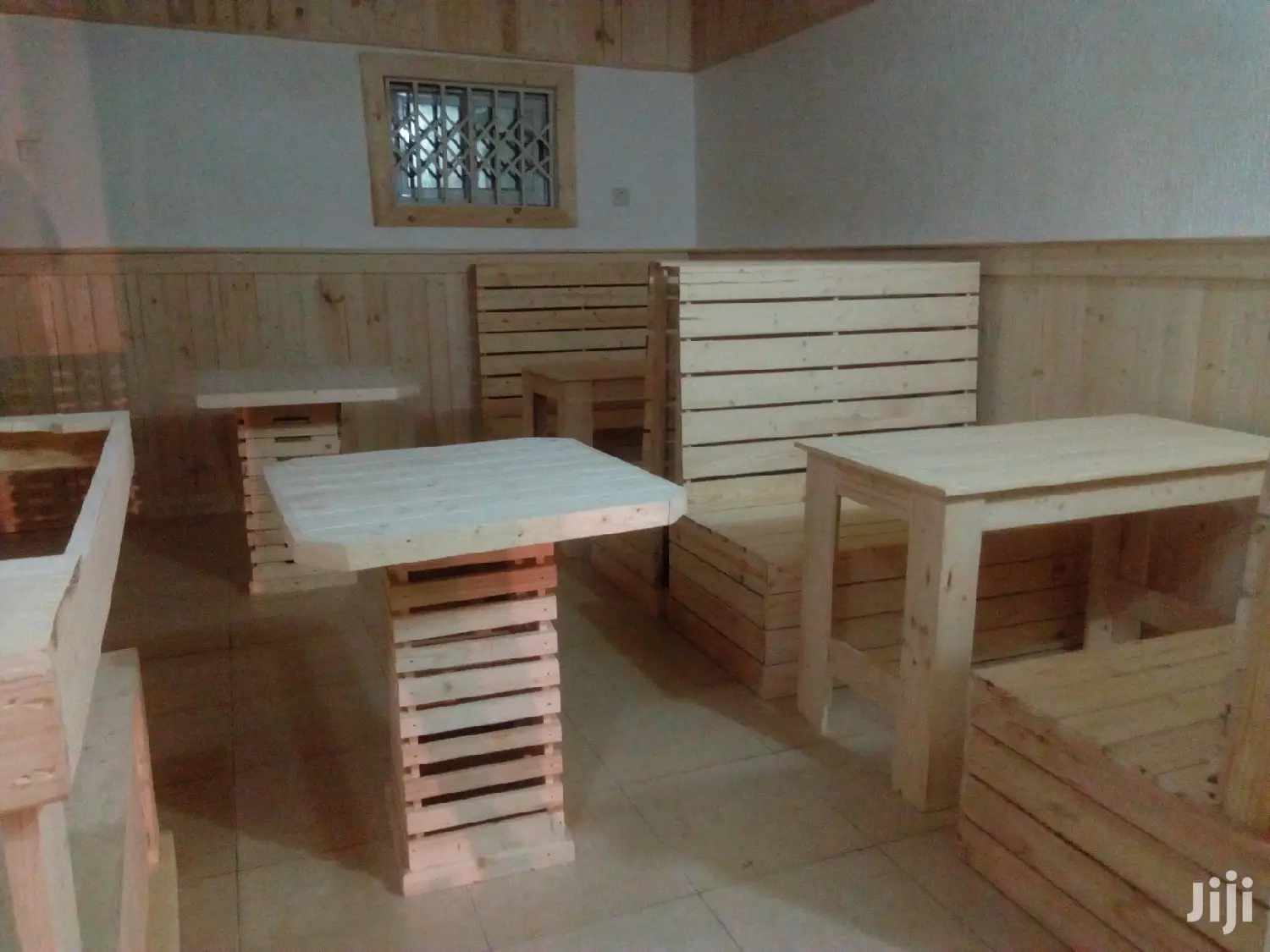 Pallet Wood Works