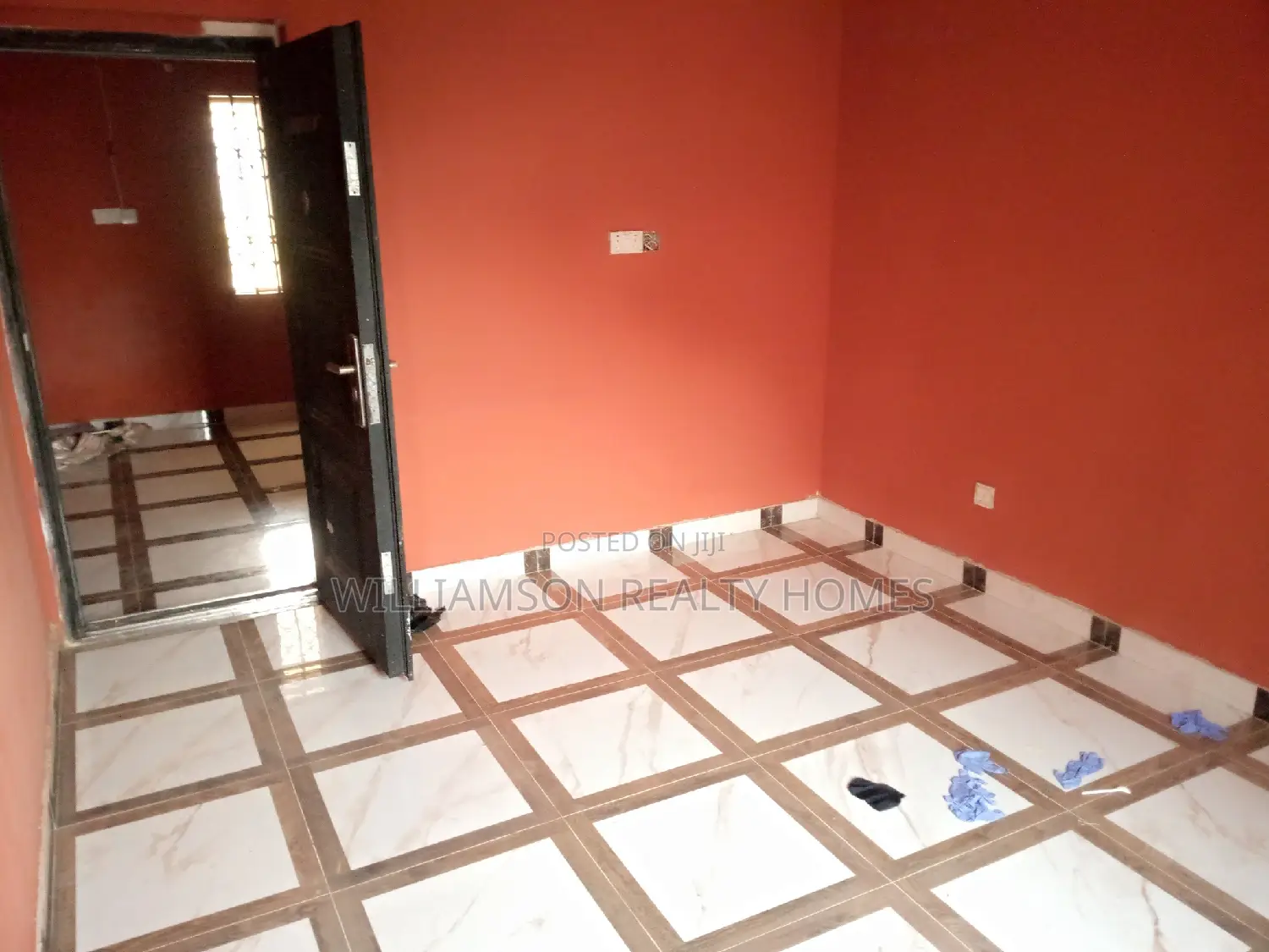 1bdrm Apartment in Community 18, Spintex for rent