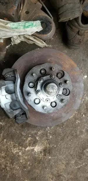 Nissan Hard Body Original Home Used Front Hub
