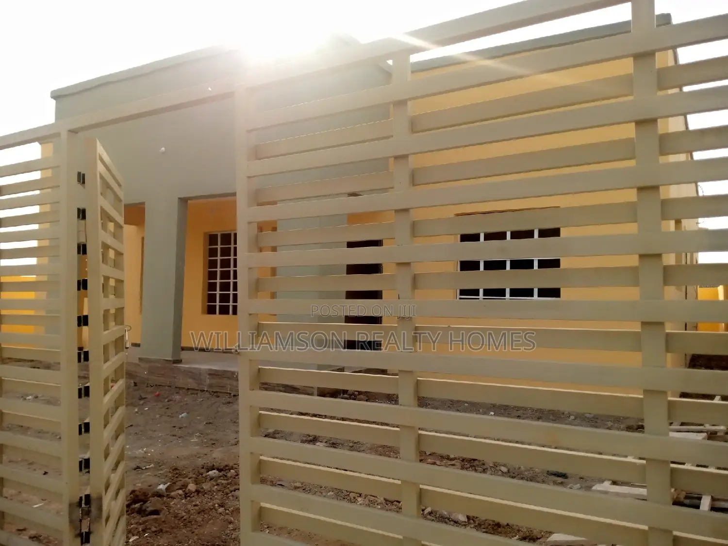 4bdrm House in Klagon Estate Area,, Spintex for sale