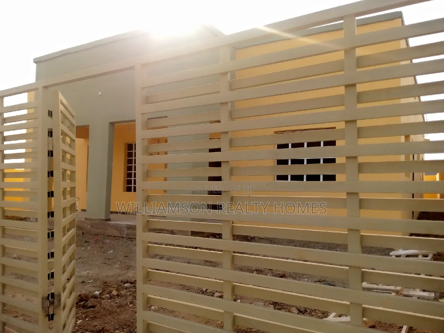 4bdrm House in Klagon Estate Area,, Spintex for sale