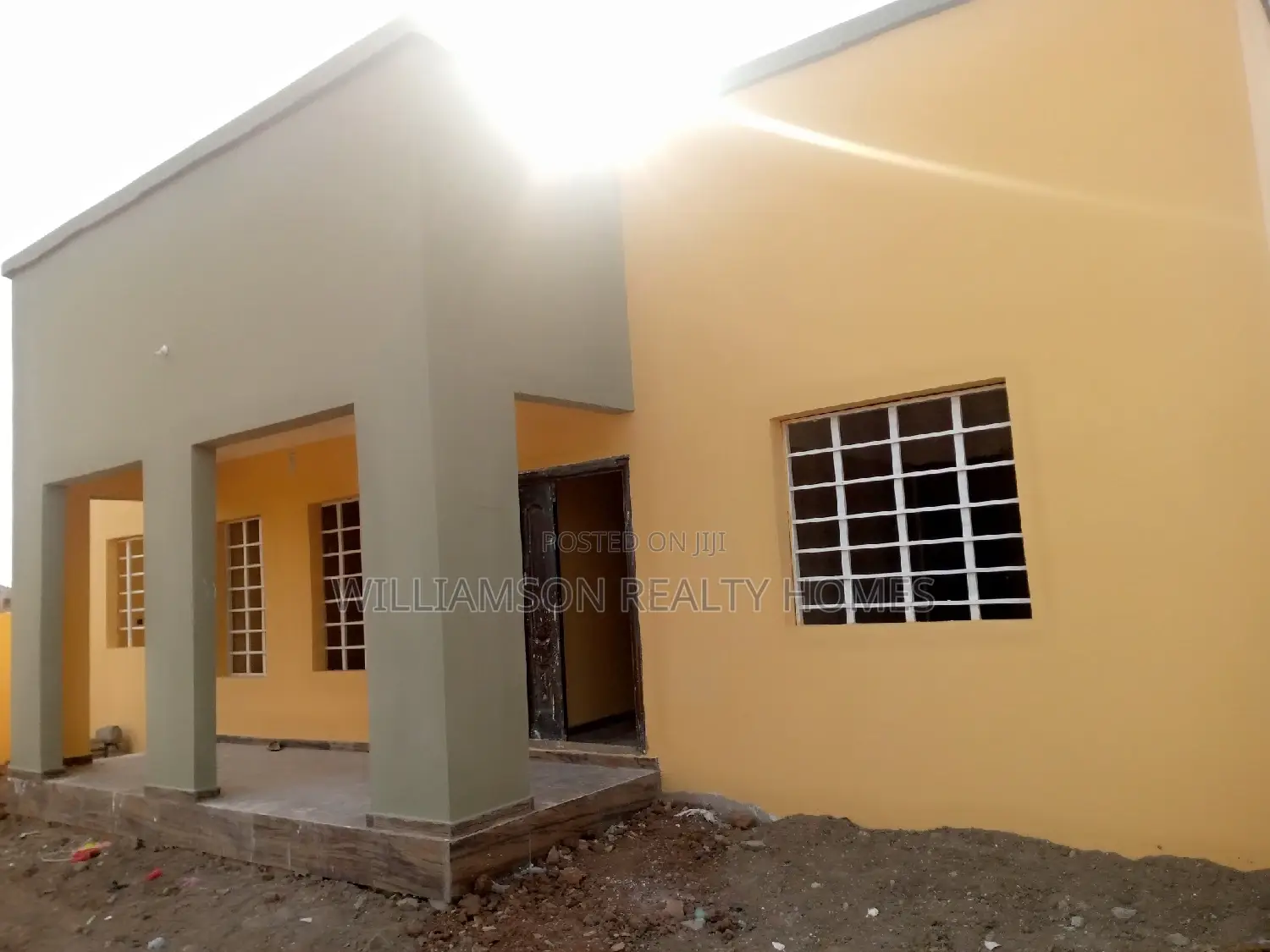 4bdrm House in Klagon Estate Area,, Spintex for sale