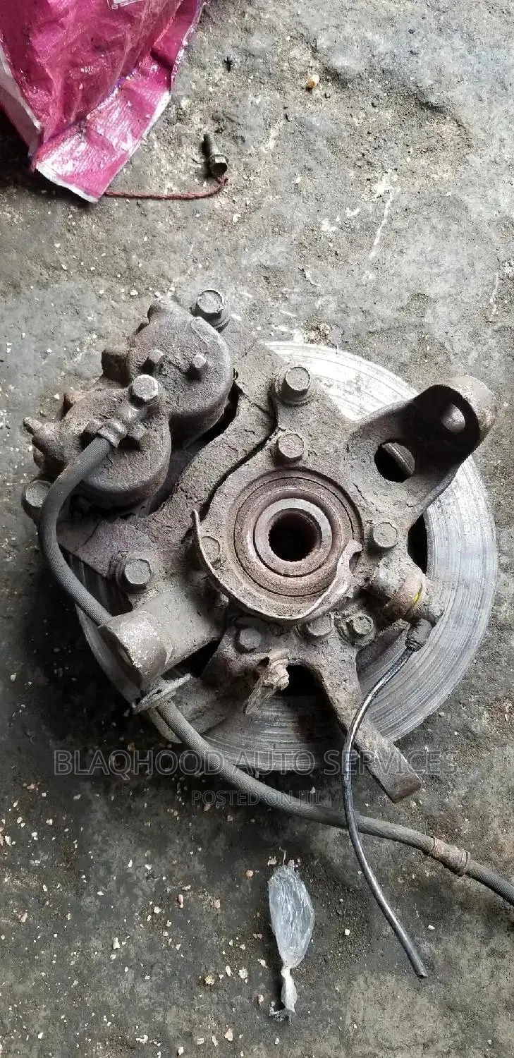 Mitsubishi 4m40 Pajero/Vodafone L200 Front Hub Available