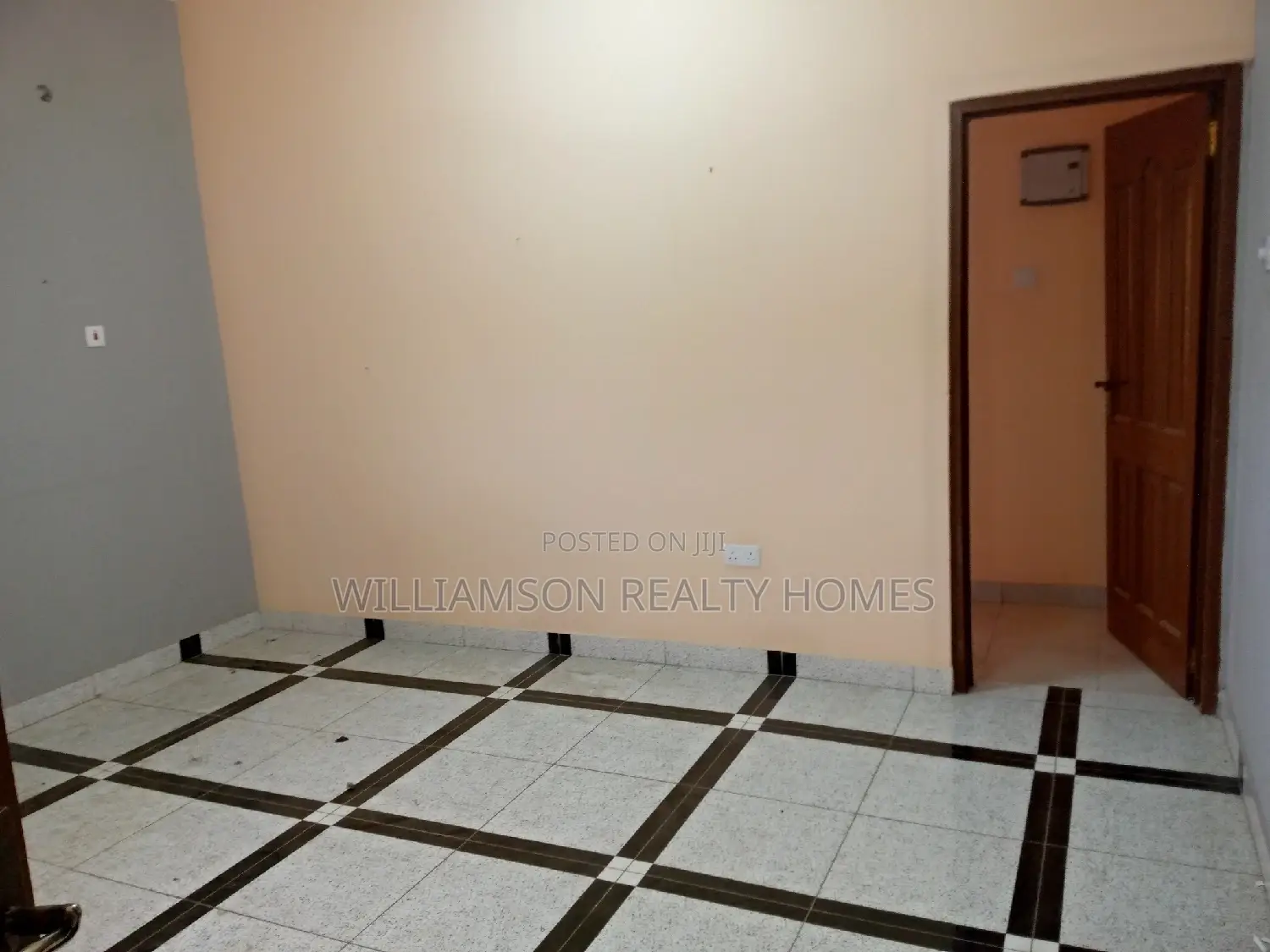 1bdrm Apartment in D.S.T.V. Community, Spintex for rent