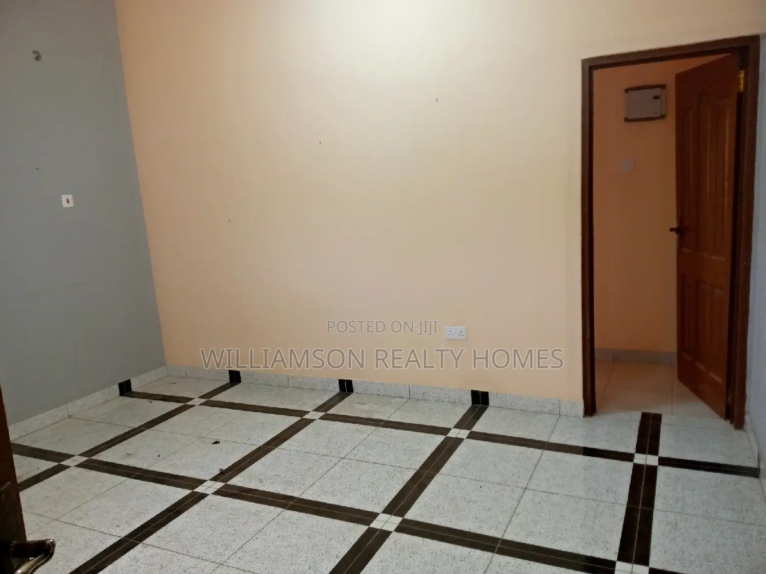 1bdrm Apartment in D.S.T.V. Community, Spintex for rent