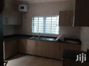 3bdrm House in Bronko Housing, Accra Metropolitan for rent