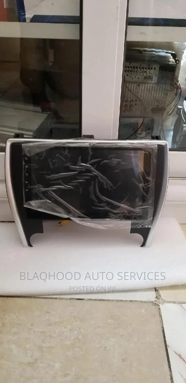 Toyota Camry 2016 Android System Available
