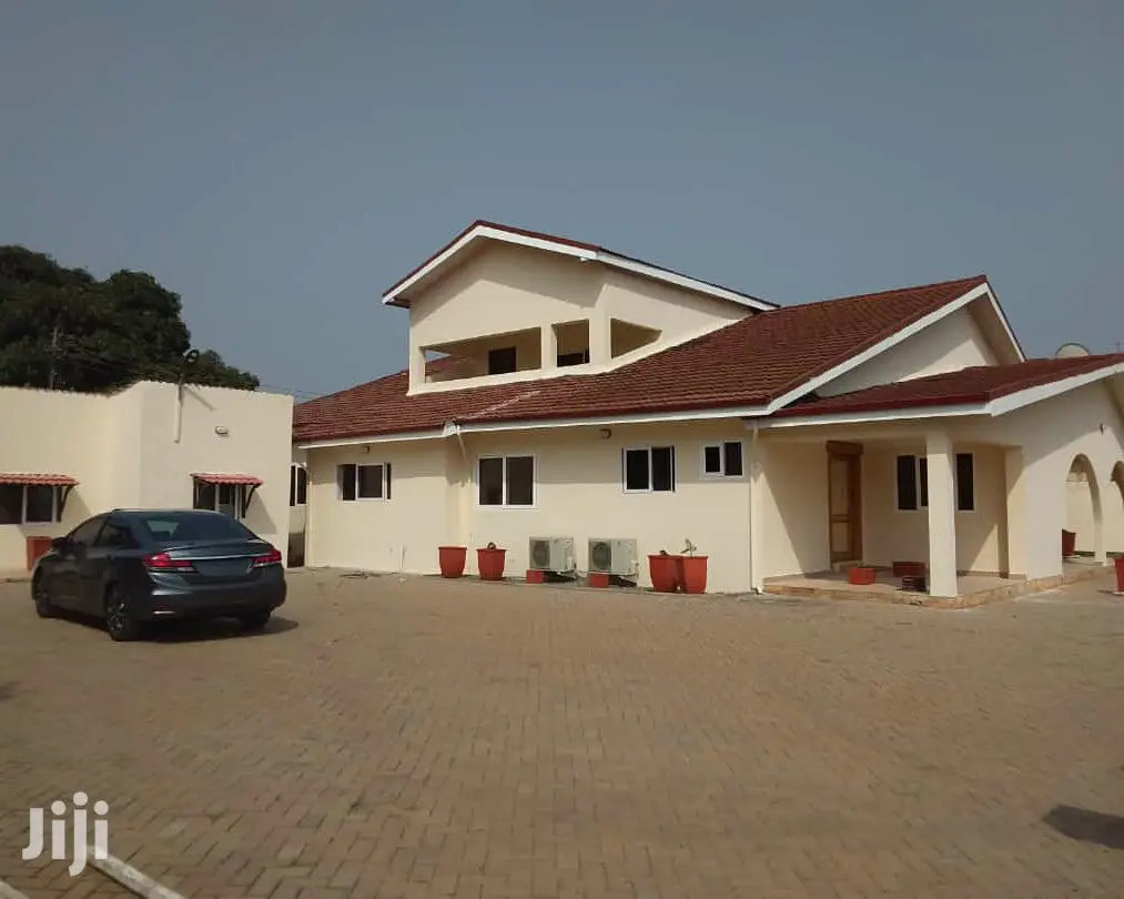 3bdrm House in Bronko Housing, Accra Metropolitan for rent