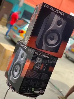 M-audio Bx5 Carbon 70w 2-way Active Studio Monitors