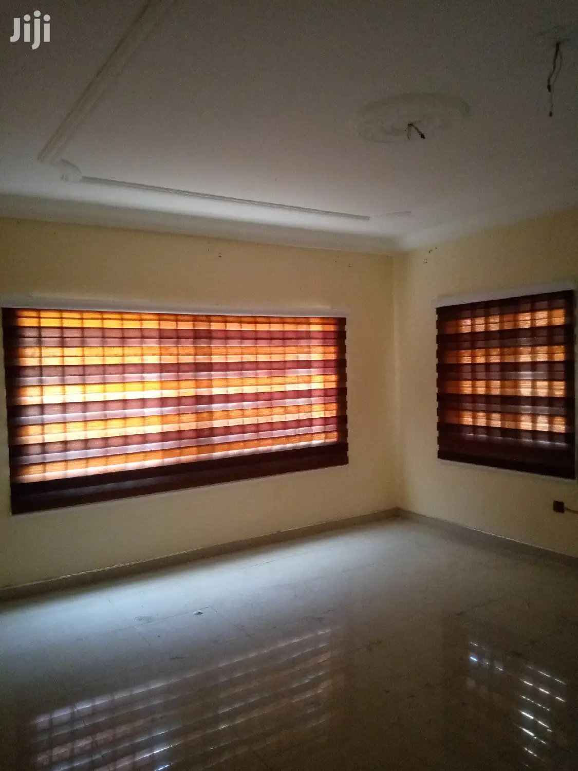 Home and Office Curtains Blinds
