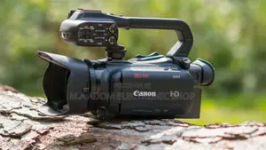 Professional Canon Video Camera Xa11