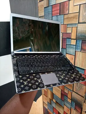 Laptop Dell Vostro 15 3000 4GB Intel Core 2 Duo HDD 160GB