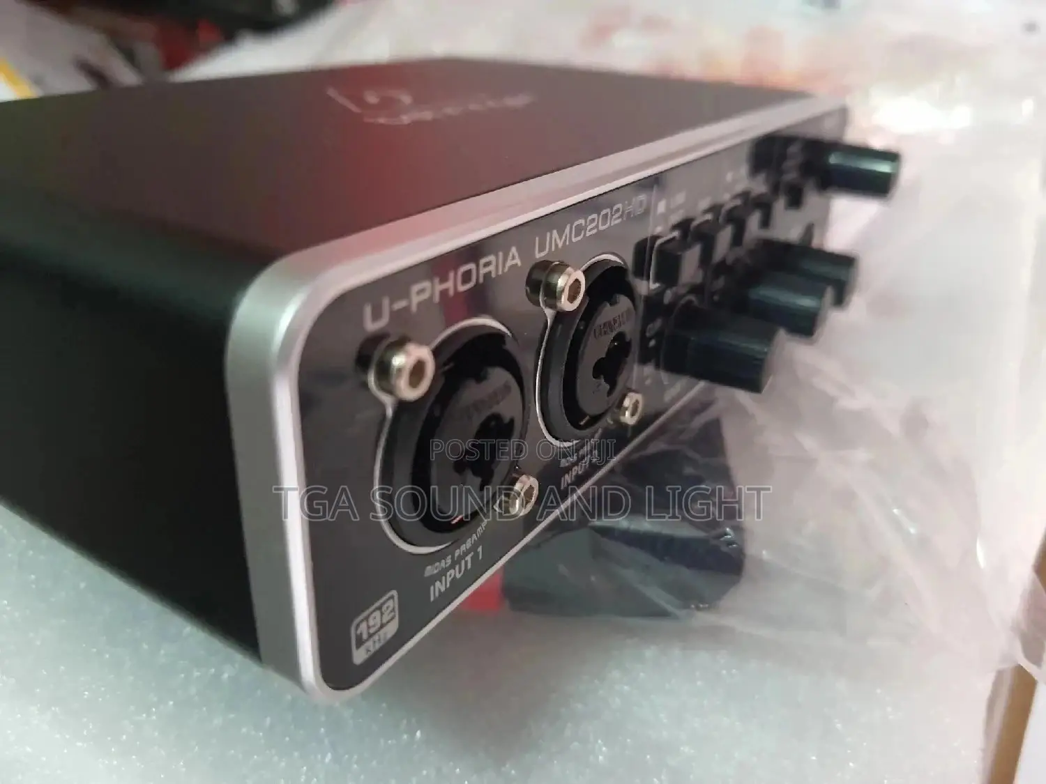 Behringer U-Phoria Umc202hd Audio Interface