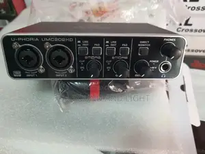 Behringer U-Phoria Umc202hd Audio Interface