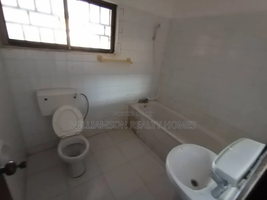 5bdrm House in Manet Court, Spintex for rent