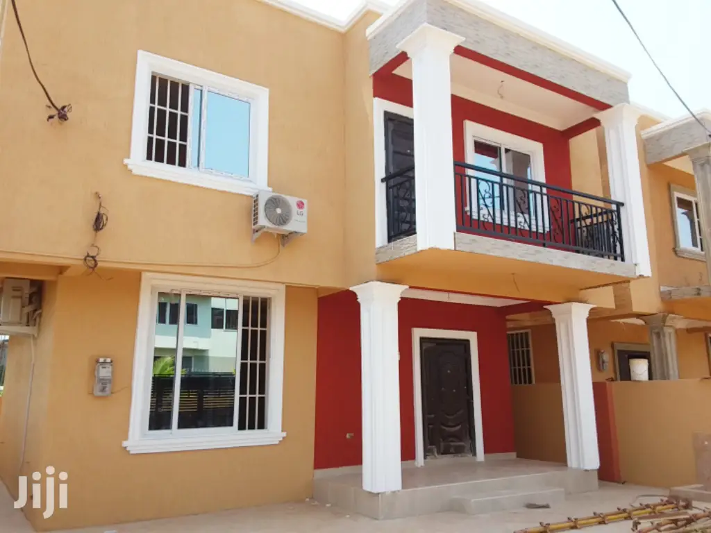 3bdrm House in Bronko Housing, Accra Metropolitan for sale