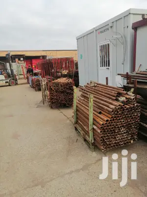 Scaffolds /Yellowboards/Decking/Pillars/Formworks/Doka/Props