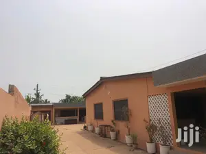 4bdrm House in Control, Dansoman for sale