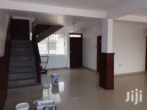 4bdrm House in Bronko Housing, Accra Metropolitan for rent