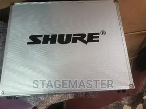 SHURE Cordless Briefcase Microphone.