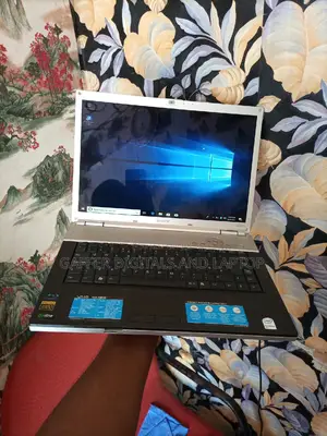 Laptop Sony VAIO 15E F15218SN 3GB Intel Core 2 Duo HDD 160GB