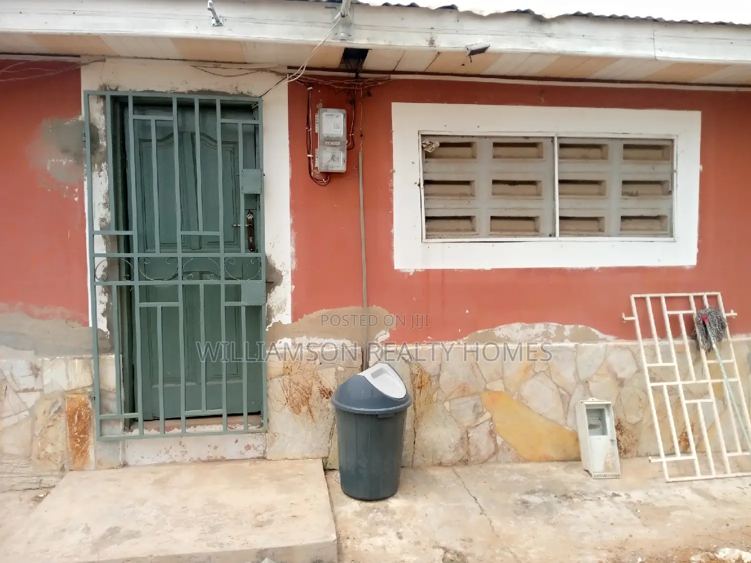 1bdrm Apartment in Regimanuel Estate, Spintex for rent