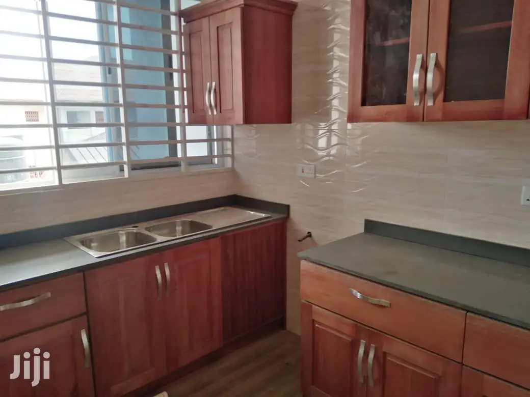 2bdrm Apartment in Ben Properties, Ga East Municipal for rent