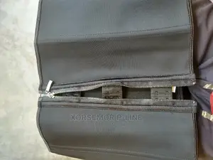 Waist Trainer, Hook and Zip Close